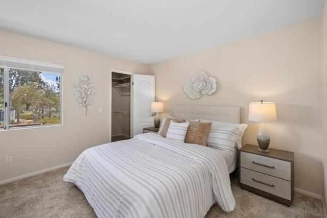 7190 Shoreline Dr, San Diego CA: https://media.crmls.org/mediaz/d4b32843-f00d-4efd-bf7e-219f97bdced3.jpg