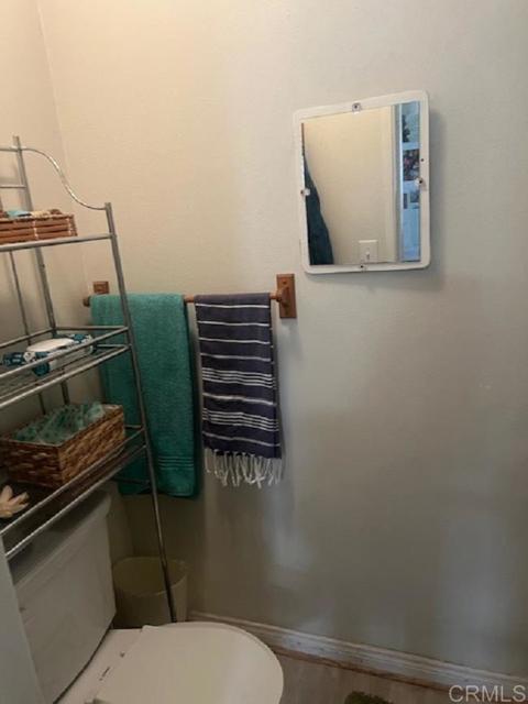 9946 Nutby Lane, Escondido CA: https://media.crmls.org/mediaz/d4b36601-d174-48bb-9c15-c387abcc3560.jpg