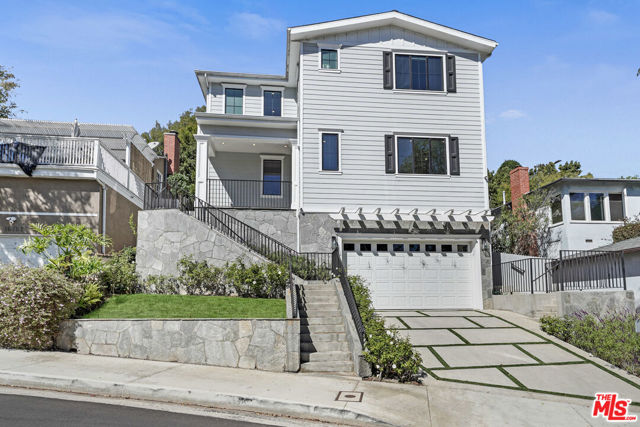 16751 Livorno Drive Pacific Palisades, California Warm, inviting, 2017 new construction built by Thomas James Homes with added features and upgrades, such as casement windows, natural wood baseboards and door frames, and much more. Minutes to Palisades Village, minutes to the beach. 5 beds, 5.5 baths, sitting on a knoll above the street. Beautiful large rooms that lead from living to dining, then kitchen and family room, out to a landscaped back yard with patio, fire pit, BBQ and upper terrace for the kids to play soccer of volleyball. This home is the perfect place to raise your family and enjoy all that the area has to offer.