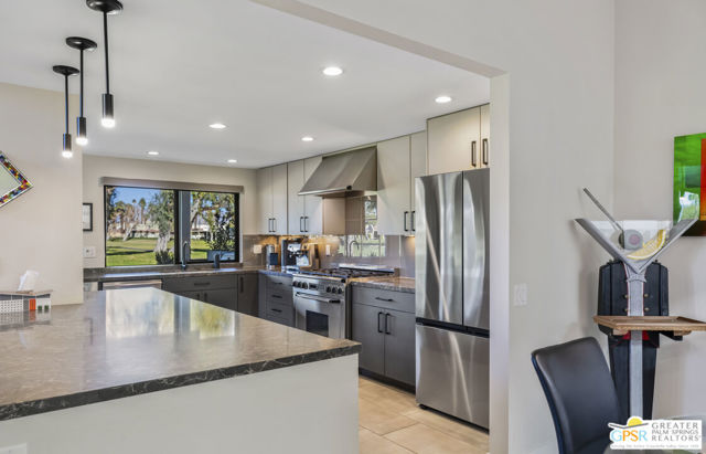 35657 Calle Montigo, Cathedral City CA: https://media.crmls.org/mediaz/d4b5fe1e-2340-46df-89b5-2917a9457550.jpg