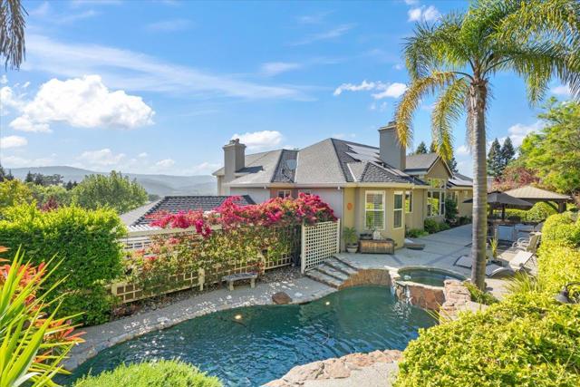 2380 Sunflower Circle, Gilroy CA: https://media.crmls.org/mediaz/d4b62b6f-2784-4178-8602-4e791f2b9192.jpg