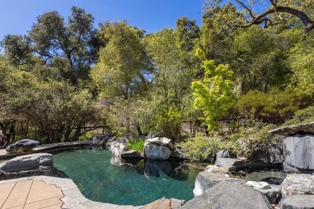 7 Rumsen Trace, Carmel CA: https://media.crmls.org/mediaz/d4b6d7ed-94b1-47f6-8ec9-d5514e6a6436.jpg