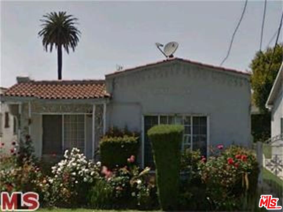 2629 Hauser Boulevard, Los Angeles, CA 90016