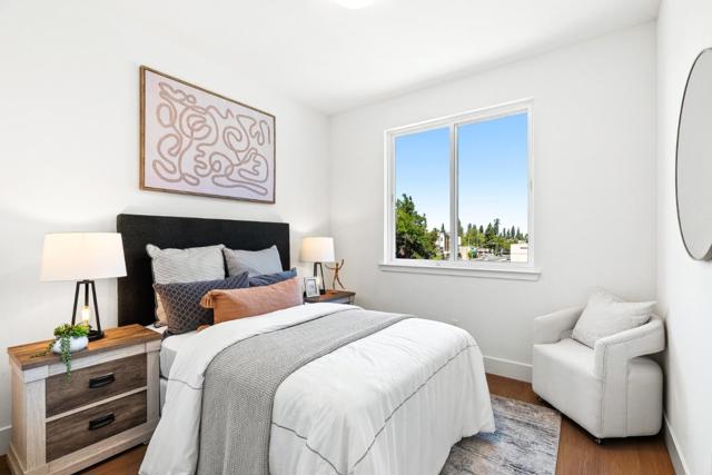 931 Woodside Road, Redwood City CA: https://media.crmls.org/mediaz/d4b8810d-cbc5-4609-99c5-5cf934920043.jpg