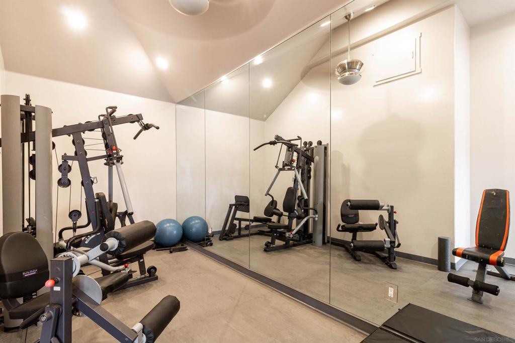 8110 El Paseo Grande - photo 16