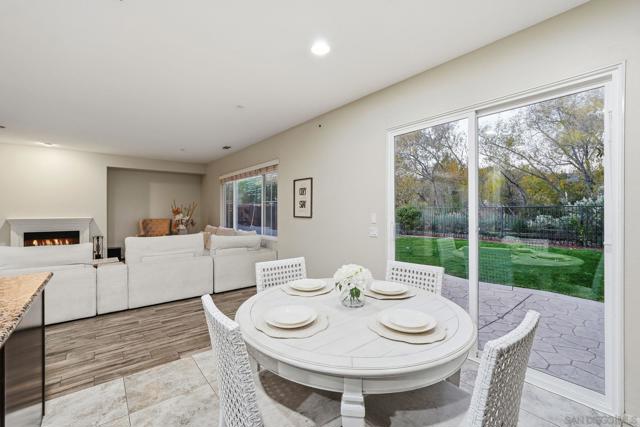 2923 Oro Blanco Cir, Escondido CA: https://media.crmls.org/mediaz/d4b8e9d8-e872-481e-b36f-eff3c37efd13.jpg