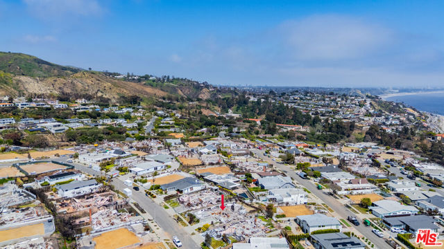 Drew Fenton | 3702 Oceanhill Way Malibu CA | MLS: 7111709