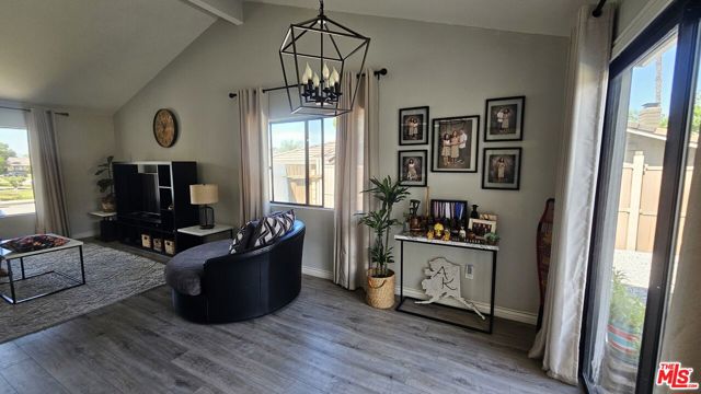 7024 Laurel Place, Highland CA: https://media.crmls.org/mediaz/d4b9ad48-3456-44af-ac48-ac11bbc539b9.jpg