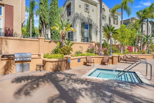 12362 Carmel Country Rd, San Diego CA: https://media.crmls.org/mediaz/d4bb3785-4536-49ae-9ab2-7254b9da805f.jpg
