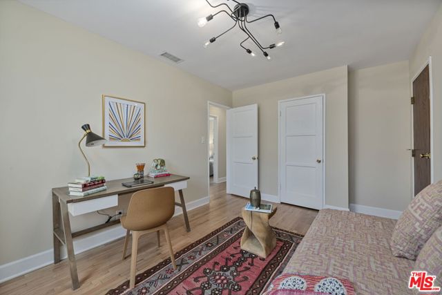 22609 Marjorie Avenue, Torrance CA: https://media.crmls.org/mediaz/d4bbc546-7927-4546-a565-c965de81fa39.jpg