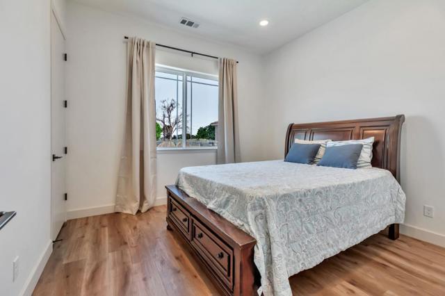 10055 Foothill Avenue, Gilroy CA: https://media.crmls.org/mediaz/d4bc4543-0fca-4f38-8895-fe29bd3190de.jpg