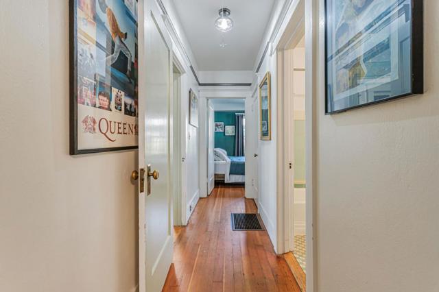 30 W Lake Avenue, Watsonville CA: https://media.crmls.org/mediaz/d4bcafd7-7d4e-4579-92f4-6ce051220589.jpg