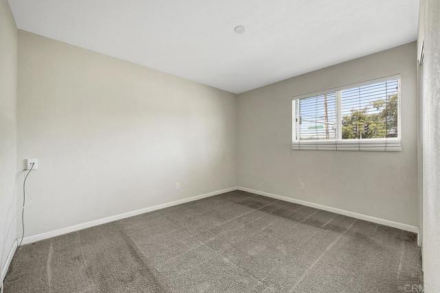 Detail Gallery Image 14 of 27 For 1215 E Mission Ave, Escondido,  CA 92027 - 3 Beds | 1 Baths