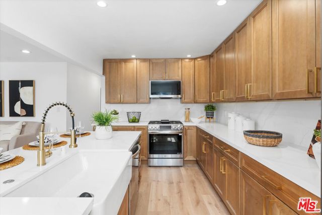 3815 W 60th Street, Los Angeles CA: https://media.crmls.org/mediaz/d4bd1c48-4aa0-4761-82b1-162027fc2f85.jpg