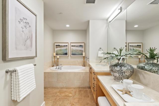 5470 La Jolla Boulevard, La Jolla CA: https://media.crmls.org/mediaz/d4bd7296-b9c1-445d-8a0b-c4d6ed44a8a4.jpg