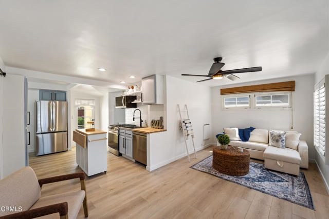 136 Los Angeles Avenue, Oxnard CA: https://media.crmls.org/mediaz/d4be2784-d487-42a2-b9ae-bf4e31a6ecee.jpg