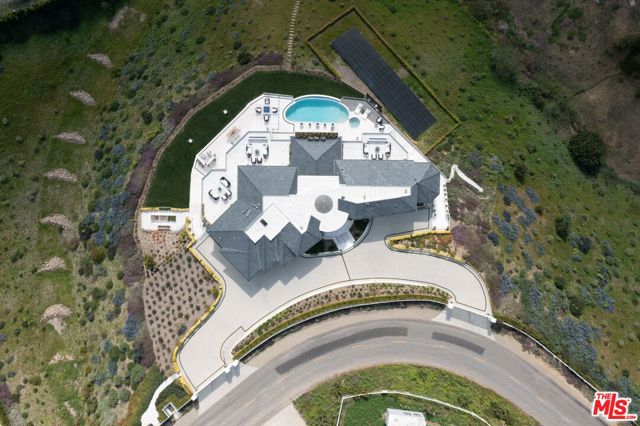 Drew Fenton | 29600 Harvester Road Malibu CA | MLS: 7171787