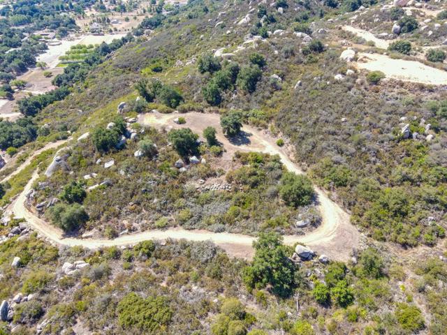 0 Calle Huerto, Murrieta CA: https://media.crmls.org/mediaz/d4bf5911-d97a-4ed1-8542-f87e137151ac.jpg
