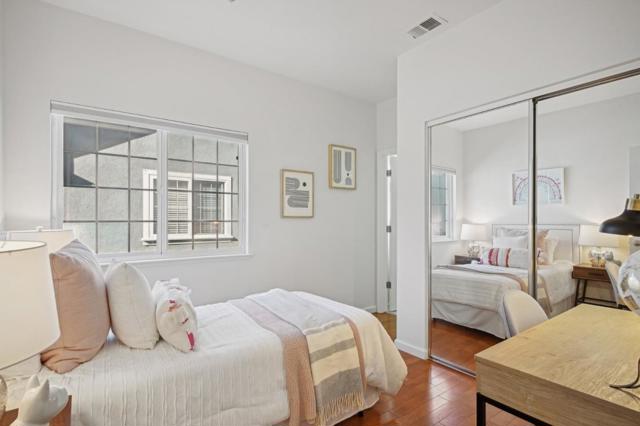 358 N El Camino Real, San Mateo CA: https://media.crmls.org/mediaz/d4bf7152-05c6-42dc-aae2-852632e421da.jpg