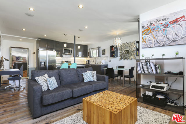 472 Rosecrans Avenue, Manhattan Beach, California 90266, 0 ,Residential Income,For Sale,Rosecrans,0,26830069