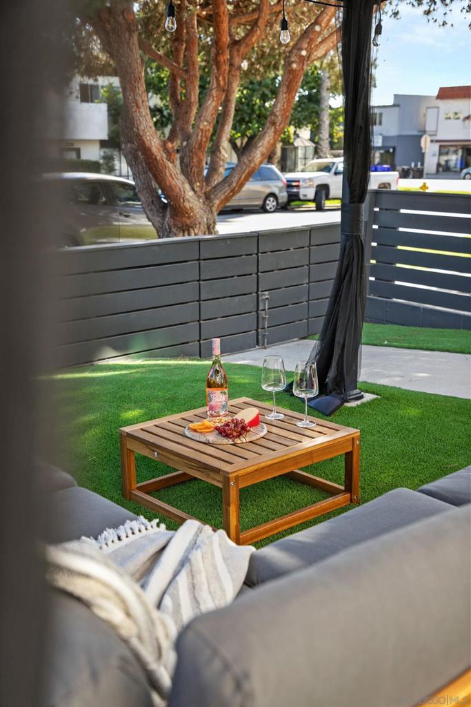 1020 Beryl Street - photo 6