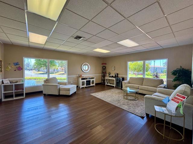 117 Fisk Terrace, Fremont CA: https://media.crmls.org/mediaz/d4c12535-b178-4701-9369-2d637732d986.jpg