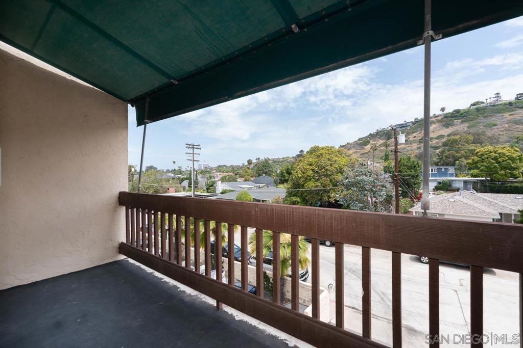 6333 La Jolla Blvd. - photo 11