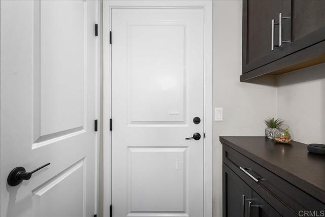 Detail Gallery Image 13 of 55 For 1840 Mint #6,  Chula Vista,  CA 91915 - 4 Beds | 3 Baths