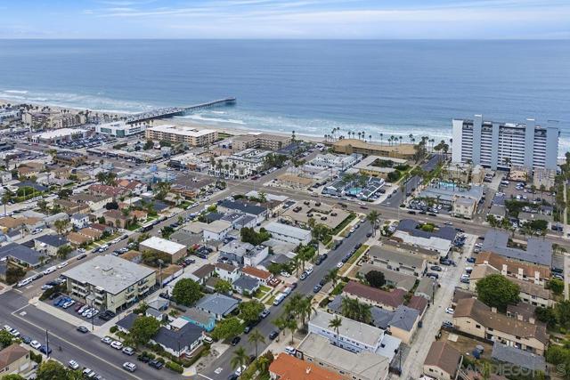 849 851 Missouri St, San Diego CA: https://media.crmls.org/mediaz/d4c2c203-acaf-4b02-80b4-8ab750745450.jpg