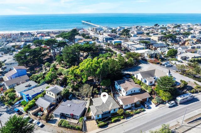 2240 Francisco Boulevard, Pacifica CA: https://media.crmls.org/mediaz/d4c2d0a4-9634-4f80-861c-f09cf2331e24.jpg