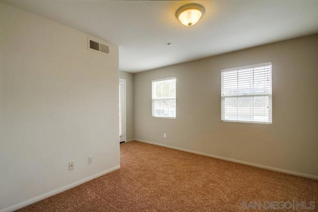 Image 5 of 11 For 628 Kellogg St