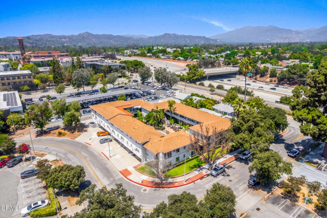 275 N Garfield Avenue, Pasadena CA: https://media.crmls.org/mediaz/d4c427dd-15e3-4d56-82bb-9f667a515d17.jpg