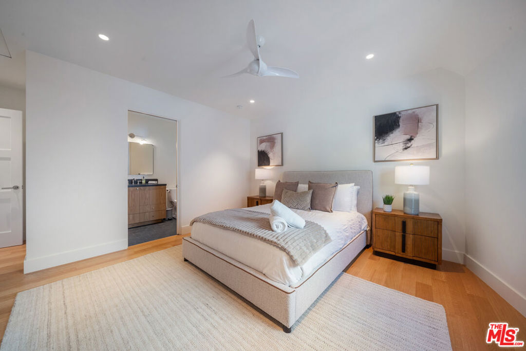 MLS #26868993 image #60
