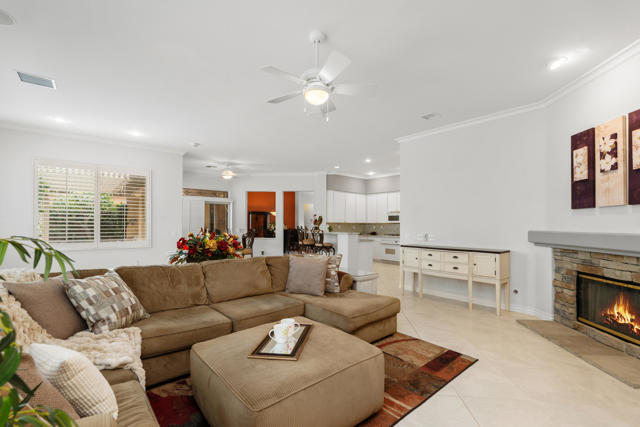 77703 Ashberry Court, Palm Desert CA: https://media.crmls.org/mediaz/d4c44977-cfa6-405f-a1ab-95ca3ea9502f.jpg