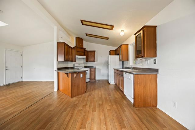 26835 Old Highway 80 #29, Guatay CA: https://media.crmls.org/mediaz/d4c56370-807c-4b3e-9b13-7a7569df0a2f.jpg