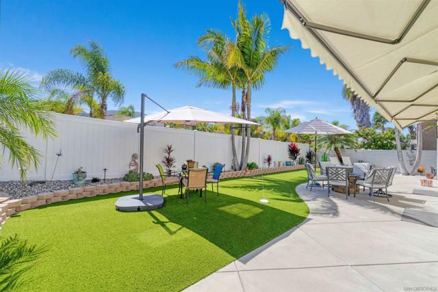 550 Echo Lane, San Marcos CA: https://media.crmls.org/mediaz/d4c573a9-fb14-438d-a4cc-62c2b747642d.jpg