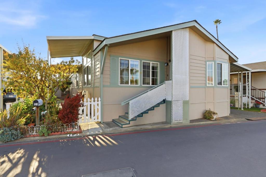 MLS #ML82029193 image #3