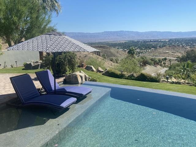 14 Santa Rosa Mountain Lane, Rancho Mirage, CA 92270