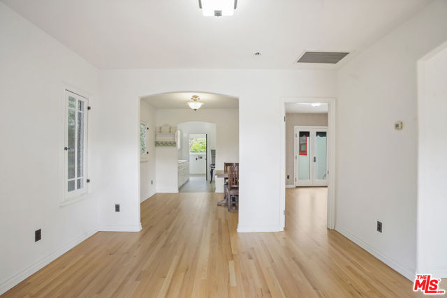 1811 Effie Street, Los Angeles CA: https://media.crmls.org/mediaz/d4c72abd-128e-48c9-a395-f7ecdcffdfd8.jpg