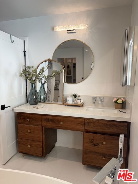 2205 Via La Brea, Palos Verdes Estates, California 90274, 4 Bedrooms Bedrooms, ,4 BathroomsBathrooms,Residential,For Sale,Via La Brea,25601627