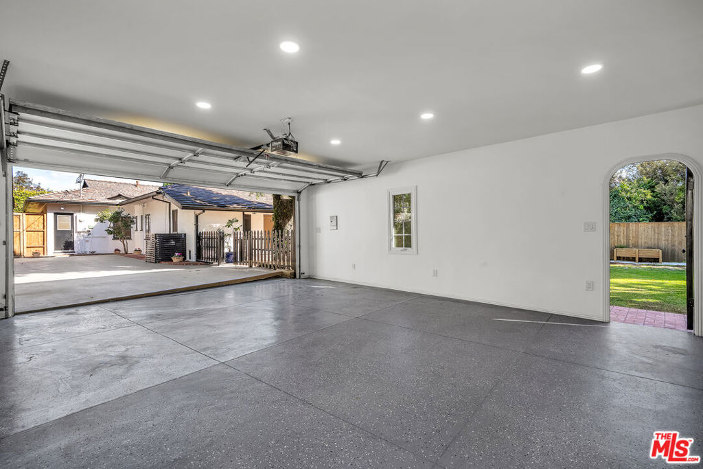 MLS #26860981 image #27