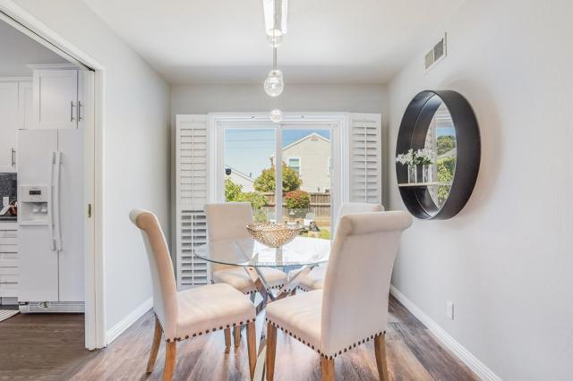 16 N Rochester Street, San Mateo CA: https://media.crmls.org/mediaz/d4c9fb35-4b63-485b-8a0f-589fbb1953f8.jpg