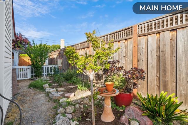 507 Maple St, Livermore CA: https://media.crmls.org/mediaz/d4ca3dec-4f8b-4516-bed2-b7ad315f5502.jpg
