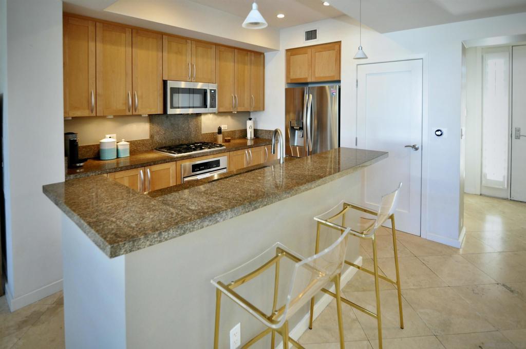 5490 La Jolla Blvd - photo 13