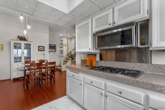 7328 Caminito Carlotta, San Diego CA: https://media.crmls.org/mediaz/d4ca8fdd-86a4-43a5-b2bb-299ca76aaf6a.jpg