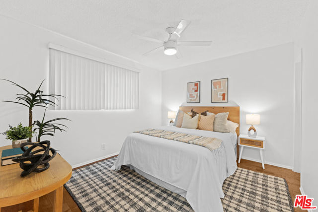 11670 W Sunset Boulevard, Los Angeles CA: https://media.crmls.org/mediaz/d4cba190-6320-4f31-9b5c-3af3b625a3b3.jpg