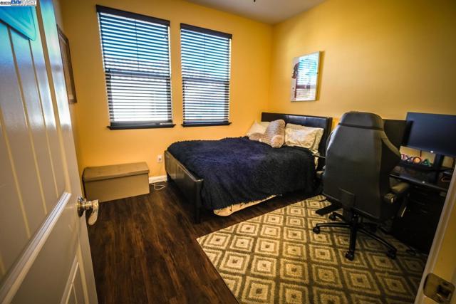 3252 Carpenter Way, San Ramon CA: https://media.crmls.org/mediaz/d4cbdb75-5aad-4ba7-8bb3-ad318458233b.jpg