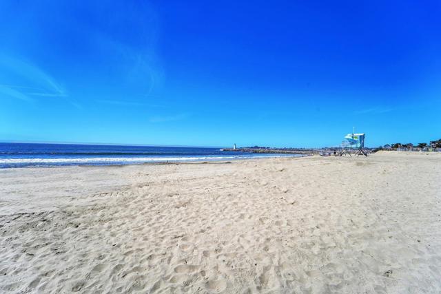 2958 Leotar Circle, Santa Cruz CA: https://media.crmls.org/mediaz/d4cc7f77-1910-4a5b-9b02-1a3e9d30594f.jpg