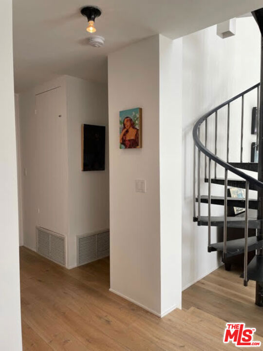 9033 VISTA GRANDE Street, West Hollywood CA: https://media.crmls.org/mediaz/d4cce978-60c2-4bad-b4f6-b8a0d7b2545b.jpg