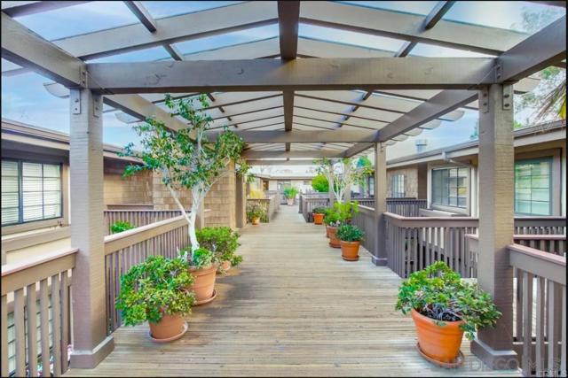 8840 Villa La Jolla Dr, San Diego CA: https://media.crmls.org/mediaz/d4cceb61-96b3-48f7-9d94-3f2ab955850d.jpg